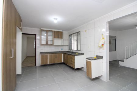Cozinha de casa para alugar com 4 quartos, 125m² em Jardim Saporito, Taboão da Serra