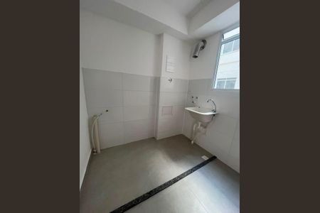 Área de serviço de apartamento para alugar com 2 quartos, 47m² em Jardim Paraíso, Nova Iguaçu