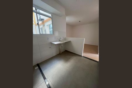 Apartamento para alugar com 47m², 2 quartos e 1 vaga Apartamento para alugar com 47m², 2 quartos e 1 vagaCozinha