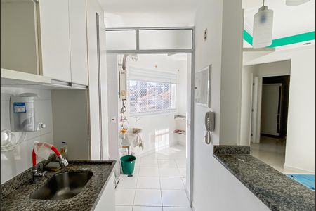 Cozinha  de apartamento à venda com 2 quartos, 54m² em Chácara Cruzeiro do Sul, São Paulo