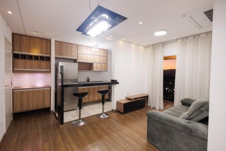 Apartamento para alugar com 63m², 2 quartos e 2 vagas Apartamento para alugar com 63m², 2 quartos e 2 vagasSala