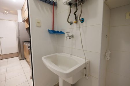 Área de Serviço de apartamento para alugar com 2 quartos, 63m² em Vila Jaboticabeira, Taubaté