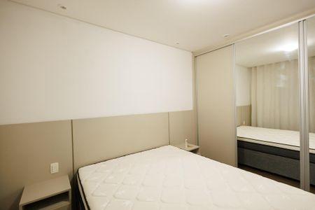 Apartamento para alugar com 63m², 2 quartos e 2 vagas Apartamento para alugar com 63m², 2 quartos e 2 vagasSuíte