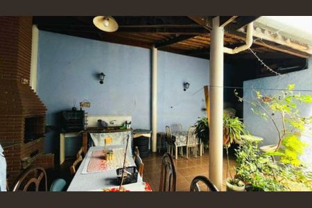 Casa à venda com 2 quartos, 260m² em Parque Peruche, São Paulo