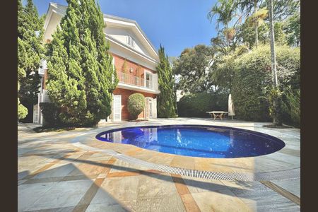 Casa à venda com 5 quartos, 1327m² em Jardim Guedala, São Paulo