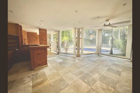 Casa à venda com 5 quartos, 1327m² em Jardim Guedala, São Paulo
