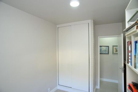 Apartamento à venda com 65m², 2 quartos e 1 vaga Apartamento à venda com 65m², 2 quartos e 1 vagaQuarto 1