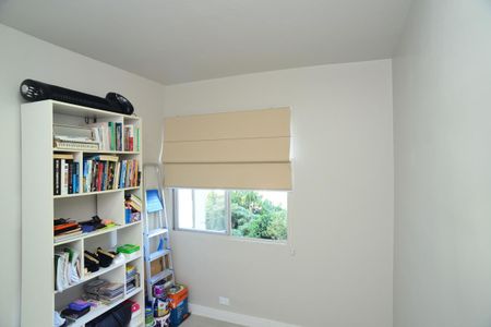 Quarto 1 de apartamento à venda com 2 quartos, 65m² em Itanhangá, Rio de Janeiro
