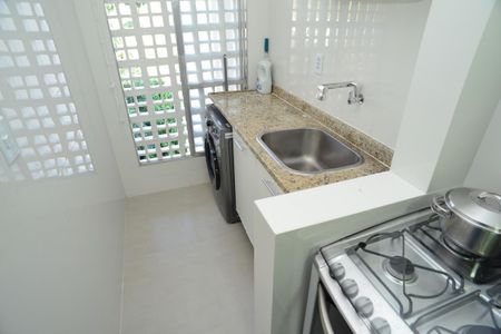 Apartamento à venda com 65m², 2 quartos e 1 vaga Apartamento à venda com 65m², 2 quartos e 1 vagaÁrea de Serviço
