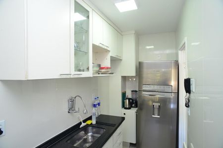 Cozinha de apartamento à venda com 2 quartos, 65m² em Itanhangá, Rio de Janeiro