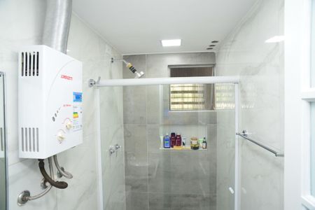 Banheiro Social de apartamento à venda com 2 quartos, 65m² em Itanhangá, Rio de Janeiro