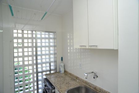 Apartamento à venda com 65m², 2 quartos e 1 vaga Apartamento à venda com 65m², 2 quartos e 1 vagaÁrea de Serviço