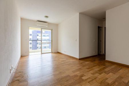 Apartamento à venda com 71m², 2 quartos e 1 vaga