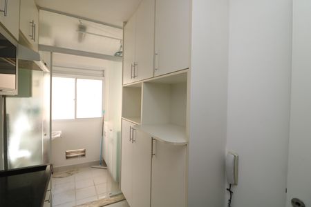 Apartamento à venda com 49m², 2 quartos e 1 vagaCozinha