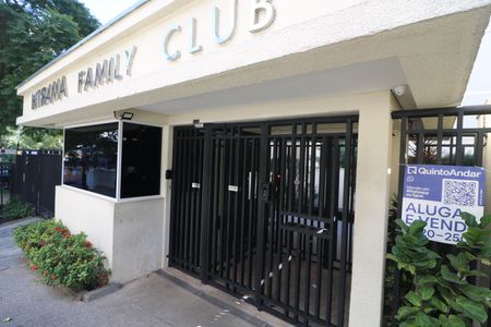 Apartamento à venda com 49m², 2 quartos e 1 vagaFachada e portaria