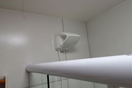 Suíte de apartamento para alugar com 2 quartos, 72m² em Piatã, Salvador
