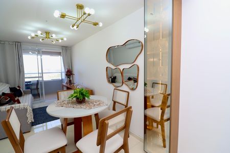 Sala  de apartamento para alugar com 2 quartos, 72m² em Piatã, Salvador