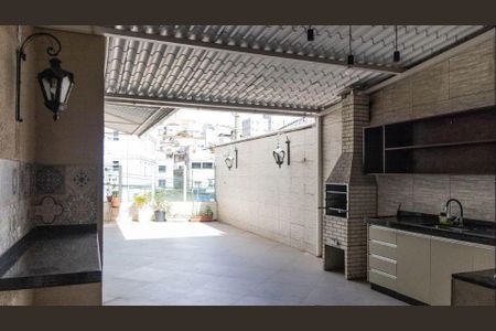 Apartamento para alugar com 160m², 4 quartos e 1 vaga