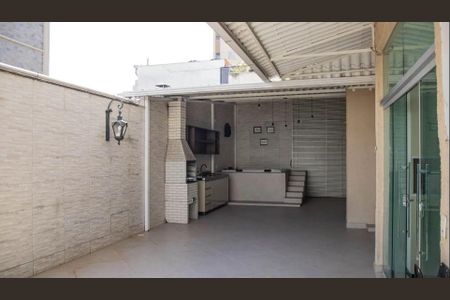 Apartamento para alugar com 160m², 4 quartos e 1 vaga