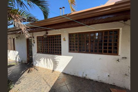 Casa à venda com 3 quartos, 320m² em Jardim Santa Genebra, Campinas