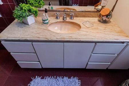 Casa à venda com 3 quartos, 186m² em Vila Mariana, São Paulo