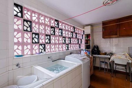 Casa à venda com 3 quartos, 186m² em Vila Mariana, São Paulo