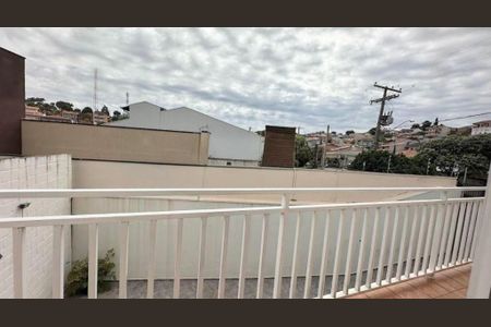 Casa à venda com 210m², 3 quartos e 5 vagas
