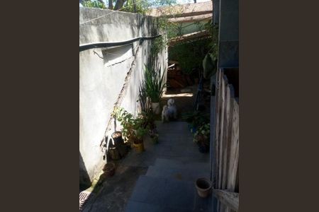 Casa à venda com 2 quartos, 143m² em Vila Santa Luzia, Belo Horizonte