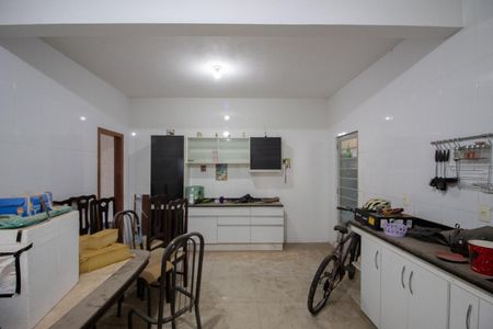 Cozinha de casa para alugar com 3 quartos, 100m² em Parque Xangri-lá, Contagem