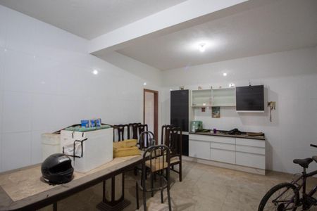Casa para alugar com 100m², 3 quartos e 1 vaga Casa para alugar com 100m², 3 quartos e 1 vagaCozinha