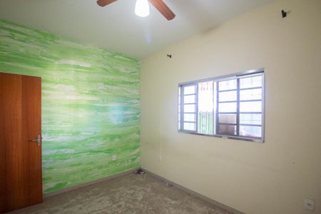 Casa para alugar com 100m², 3 quartos e 1 vaga Casa para alugar com 100m², 3 quartos e 1 vagaSuíte