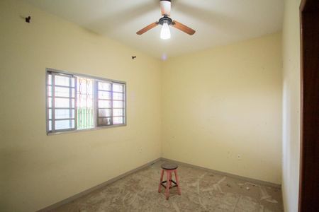Casa para alugar com 100m², 3 quartos e 1 vaga Casa para alugar com 100m², 3 quartos e 1 vagaSuíte