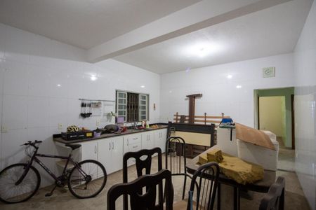 Casa para alugar com 100m², 3 quartos e 1 vaga Casa para alugar com 100m², 3 quartos e 1 vagaCozinha