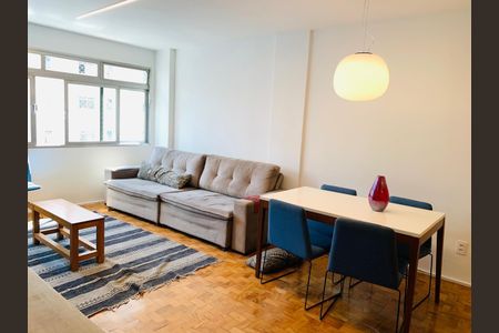 Apartamento à venda com 96m², 2 quartos e 1 vaga