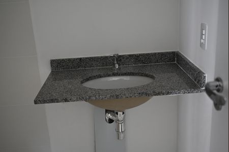 Apartamento à venda com 59m², 2 quartos e 1 vaga Apartamento à venda com 59m², 2 quartos e 1 vagabanheiro social