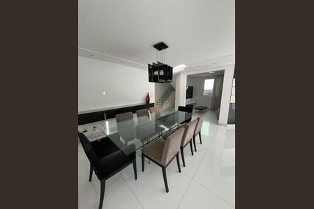 Casa à venda com 360m², 4 quartos e 8 vagas