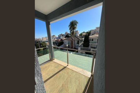 Casa à venda com 360m², 4 quartos e 8 vagas