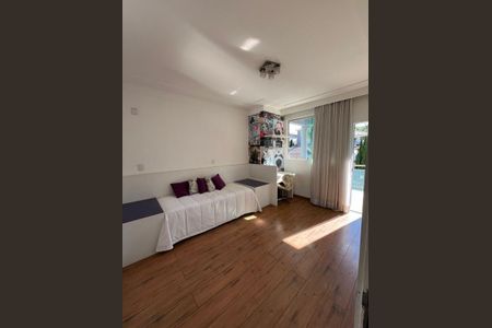 Casa à venda com 360m², 4 quartos e 8 vagas