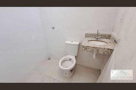 Casa à venda com 2 quartos, 550m² em Planalto, Belo Horizonte