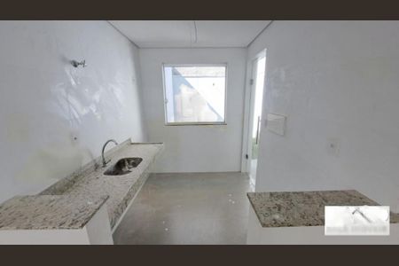Casa à venda com 2 quartos, 550m² em Planalto, Belo Horizonte