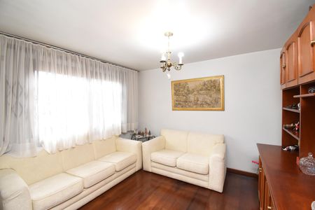 Casa à venda com 440m², 3 quartos e 3 vagasSala 2