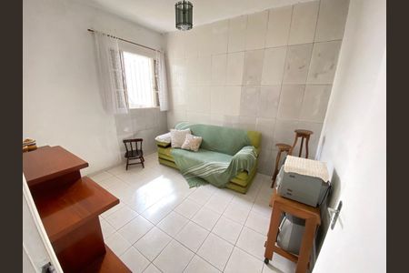 Casa à venda com 3 quartos, 153m² em Jardim Mariliza, São Paulo