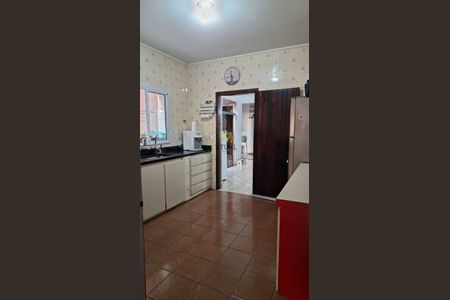 Casa à venda com 5 quartos, 312m² em Jardim Santa Cruz (Campo Grande), São Paulo
