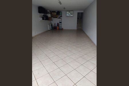 Casa à venda com 3 quartos, 200m² em Jardim São Paulo, São Paulo
