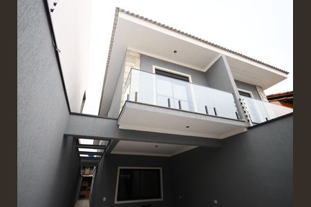 Garagem de casa à venda com 3 quartos, 125m² em Cipava, Osasco