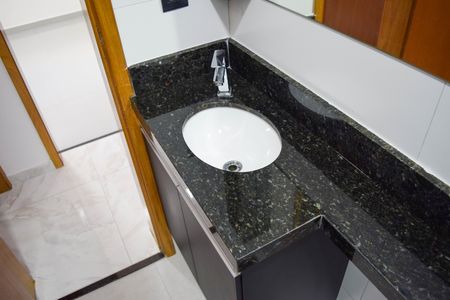 Apartamento para alugar com 50m², 2 quartos e sem vaga Apartamento para alugar com 50m², 2 quartos e sem vagaBanheiro