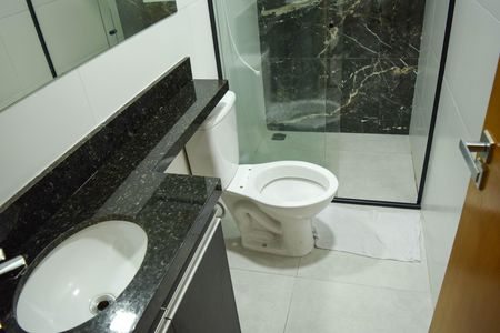 Apartamento para alugar com 50m², 2 quartos e sem vaga Apartamento para alugar com 50m², 2 quartos e sem vagaBanheiro