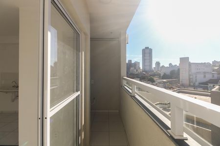 Apartamento para alugar com 42m², 2 quartos e 1 vaga Apartamento para alugar com 42m², 2 quartos e 1 vagaVaranda