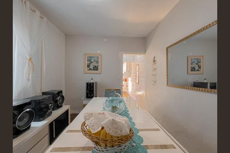 Casa à venda com 2 quartos, 125m² em Vila Bela Vista, Santo André