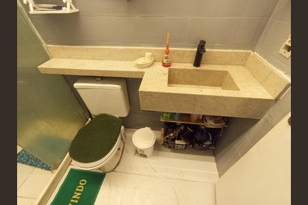 Apartamento para alugar com 60m², 2 quartos e 1 vaga Apartamento para alugar com 60m², 2 quartos e 1 vagaBanheiro